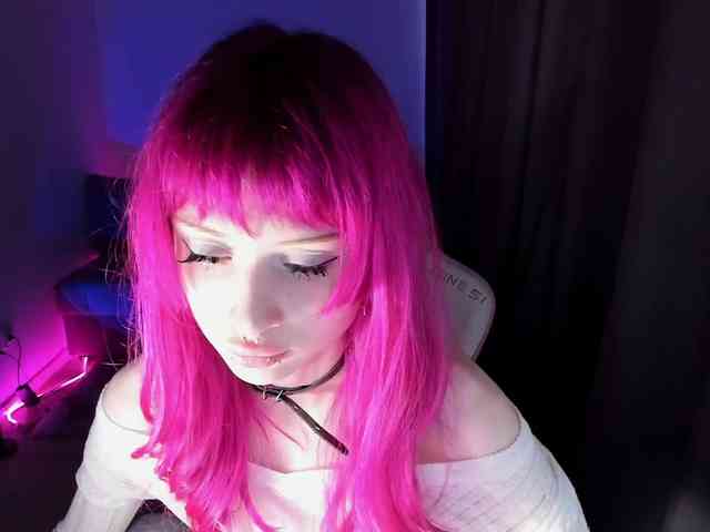 mnepohuyy webcam