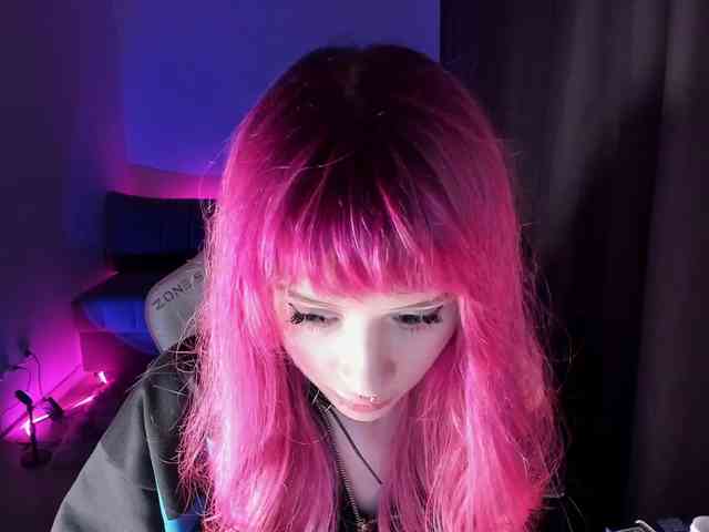 mnepohuyy webcam