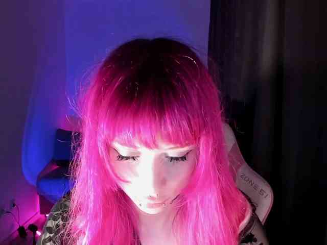 mnepohuyy webcam