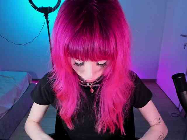 mnepohuyy webcam