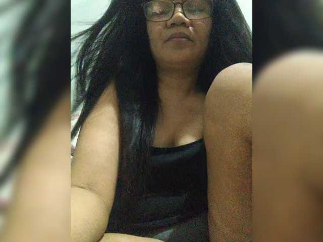 revive02 live cam on BongaCams