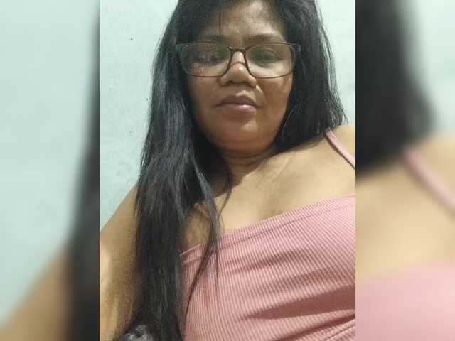 revive02 live cam on BongaCams