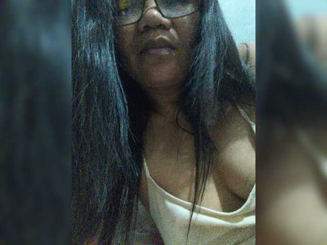 revive02 live cam on BongaCams