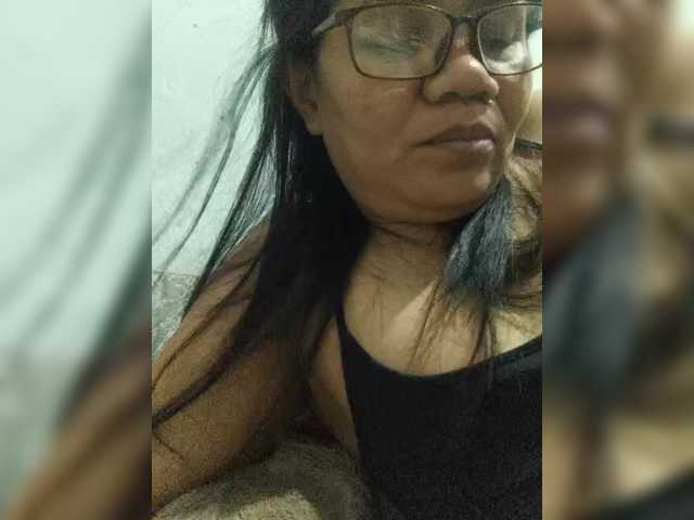 revive02 live cam on BongaCams