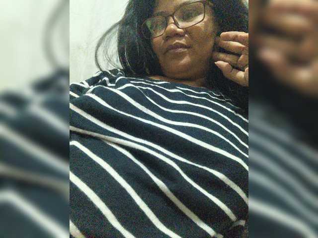 revive02 live cam on BongaCams