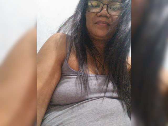 revive02 live cam on BongaCams