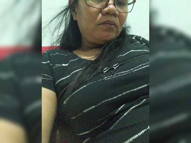 revive02 live cam on BongaCams