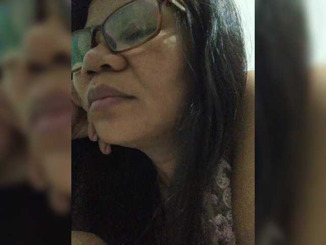revive02 live cam on BongaCams