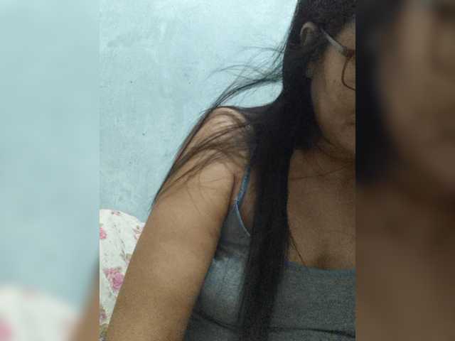 revive02 live cam on BongaCams