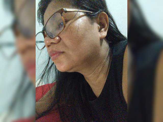 revive02 live cam on BongaCams