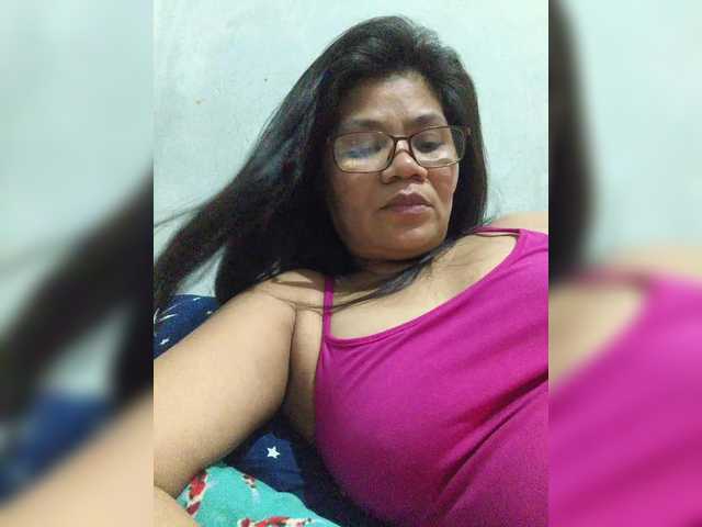 revive02 live cam on BongaCams