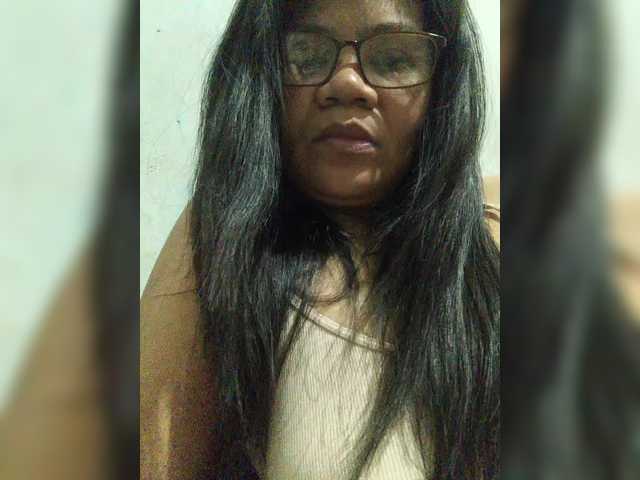 revive02 live cam on BongaCams