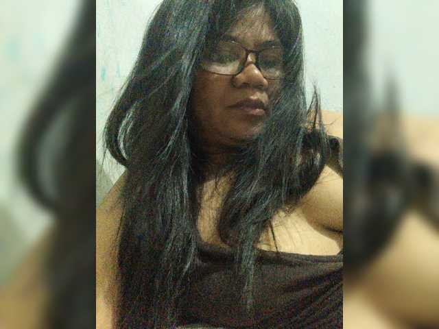 revive02 live cam on BongaCams