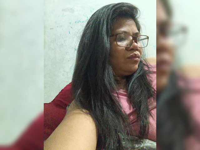 revive02 live cam on BongaCams