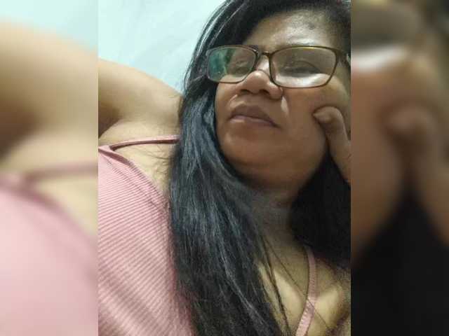 revive02 live cam on BongaCams