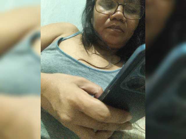 revive02 live cam on BongaCams