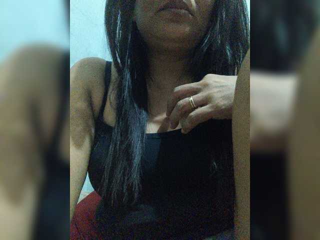 revive02 live cam on BongaCams