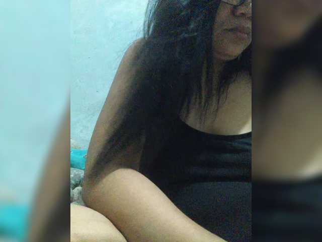 revive02 live cam on BongaCams