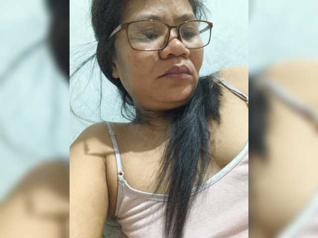 revive02 live cam on BongaCams