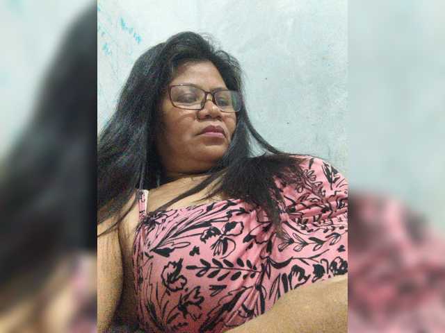 revive02 live cam on BongaCams