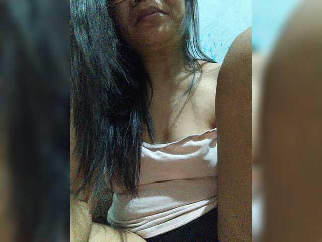 revive02 live cam on BongaCams
