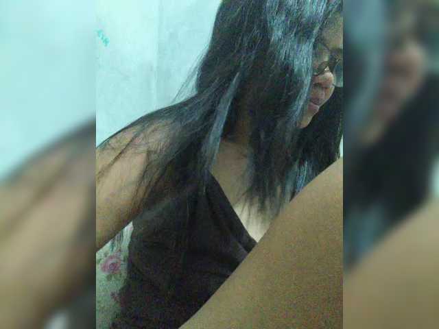 revive02 live cam on BongaCams