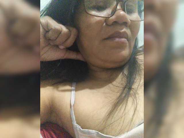 revive02 live cam on BongaCams