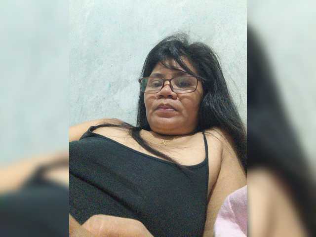 revive02 live cam on BongaCams