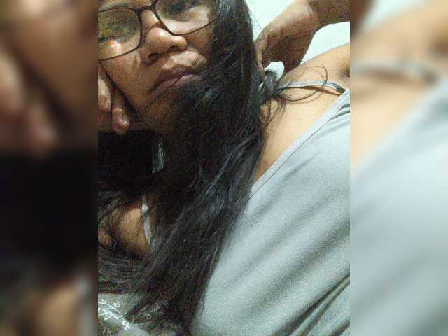 revive02 live cam on BongaCams