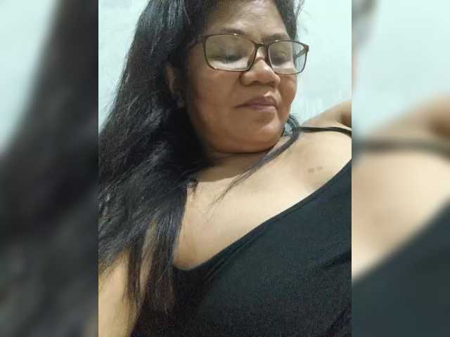 revive02 live cam on BongaCams