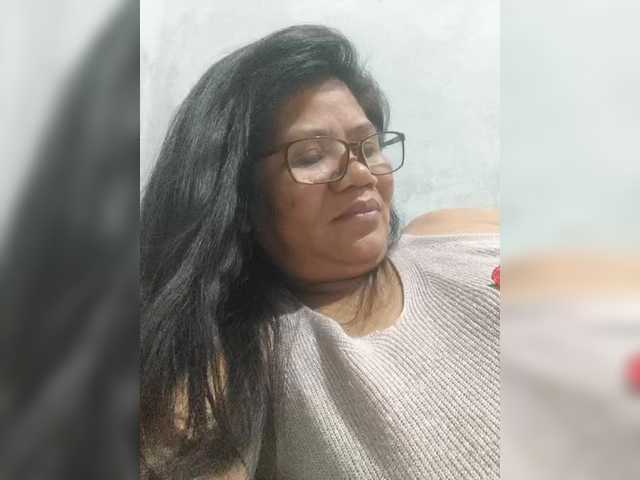 revive02 live cam on BongaCams