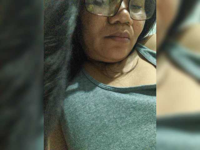 revive02 live cam on BongaCams