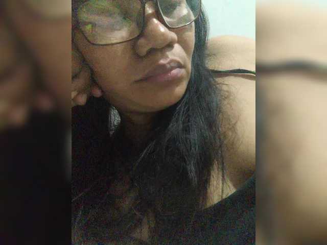revive02 live cam on BongaCams