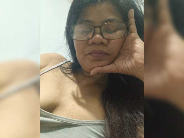 revive02 live cam on BongaCams