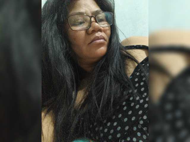revive02 live cam on BongaCams