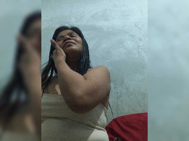 revive02 live cam on BongaCams