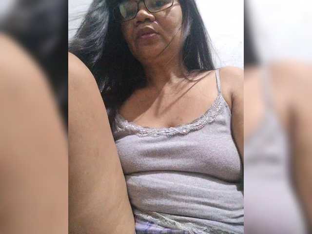 revive02 live cam on BongaCams