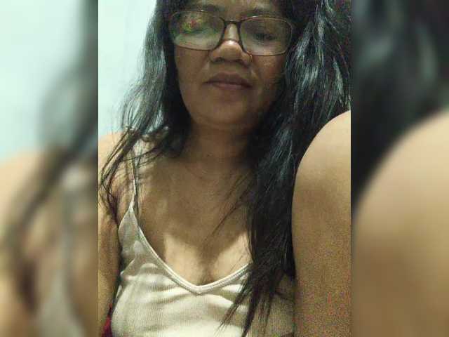 revive02 live cam on BongaCams