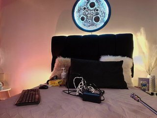 rayne-lor Porn Show