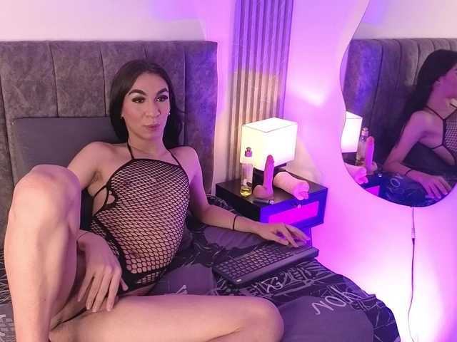 Mia-Thompson-1