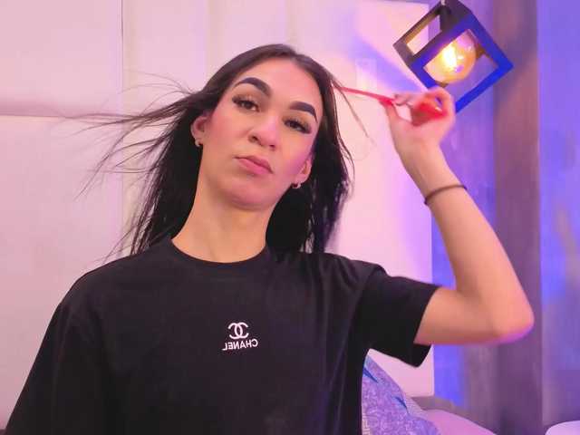 Mia-Thompson-1