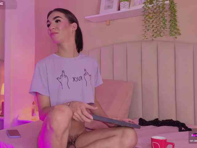 Mia-Thompson-1