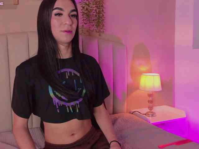 Mia-Thompson-1