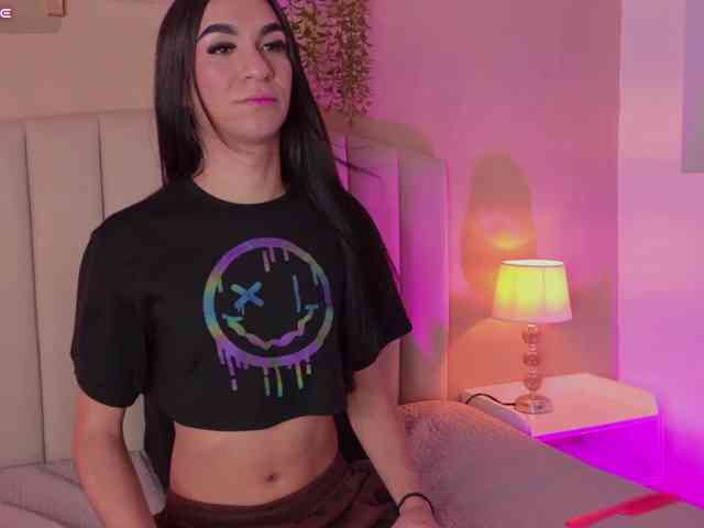 Mia-Thompson-1