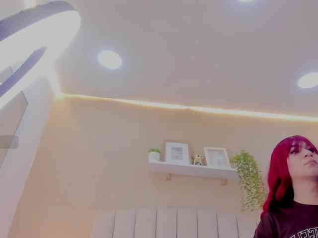 Mia-Thompson-1 Sex Cam Show