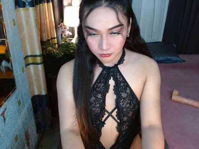 Sexynaught45 Live Webcam on BongaCams