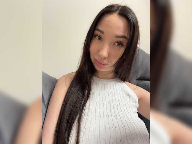 MiLaHHa, 26 y/o - Live Cam on BongaCams