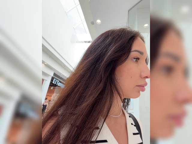 MiLaHHa live webcam show