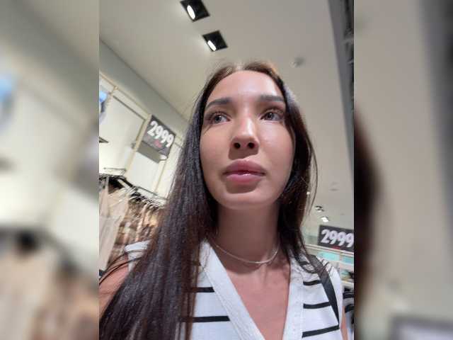 MiLaHHa live webcam show