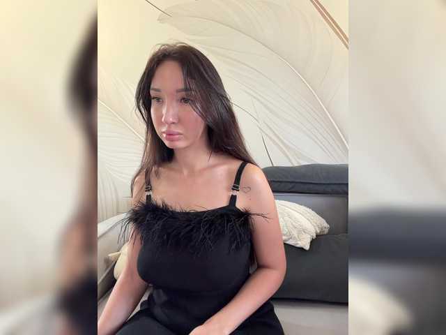 MiLaHHa live cam on BongaCams